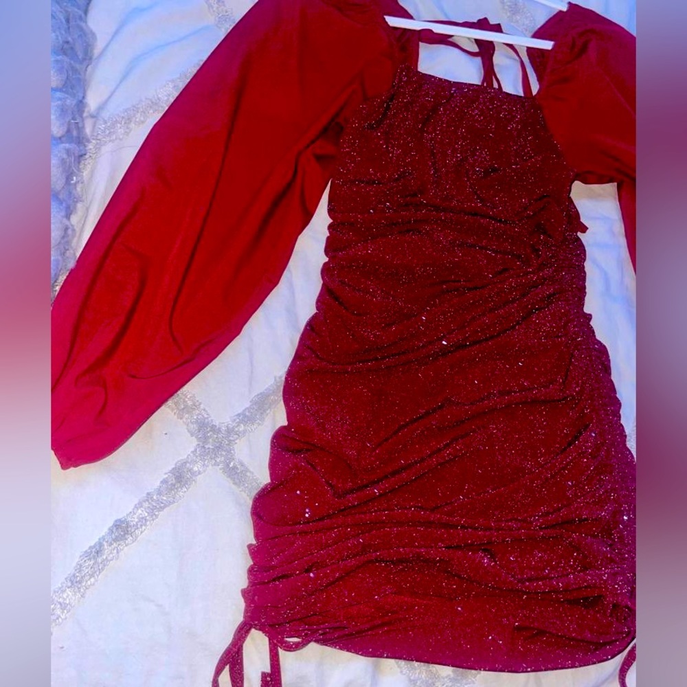 red sparkly lantern sleeve dress